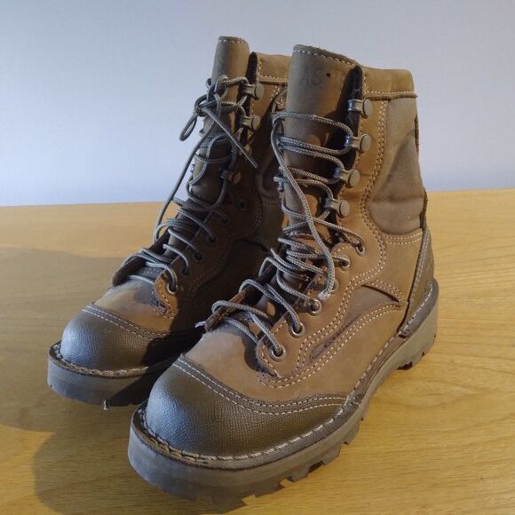 Danner US Marine Corps RAT HOT Mojave Leather Boots